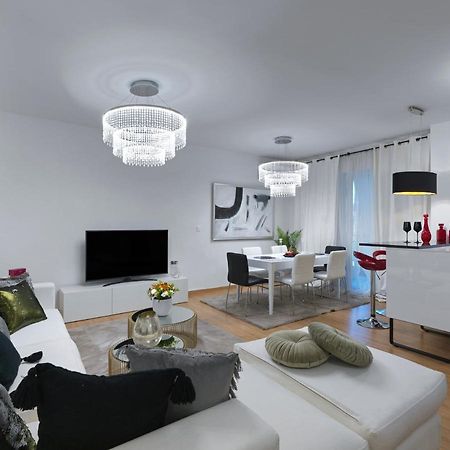 Elegant Apartment In Glyfada Athen Eksteriør bilde